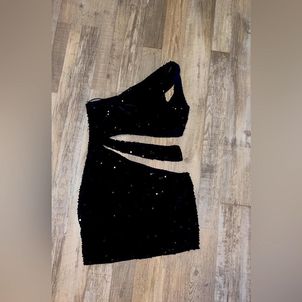 algist “immorality” dress